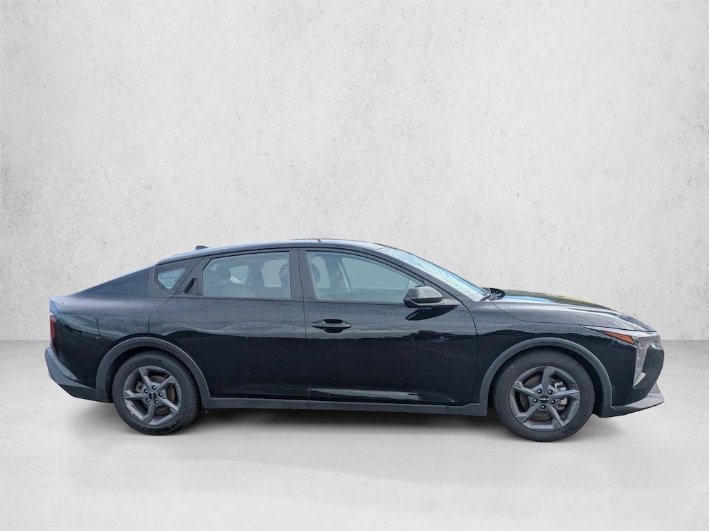 Used 2025 Kia K4 LXS Sedan