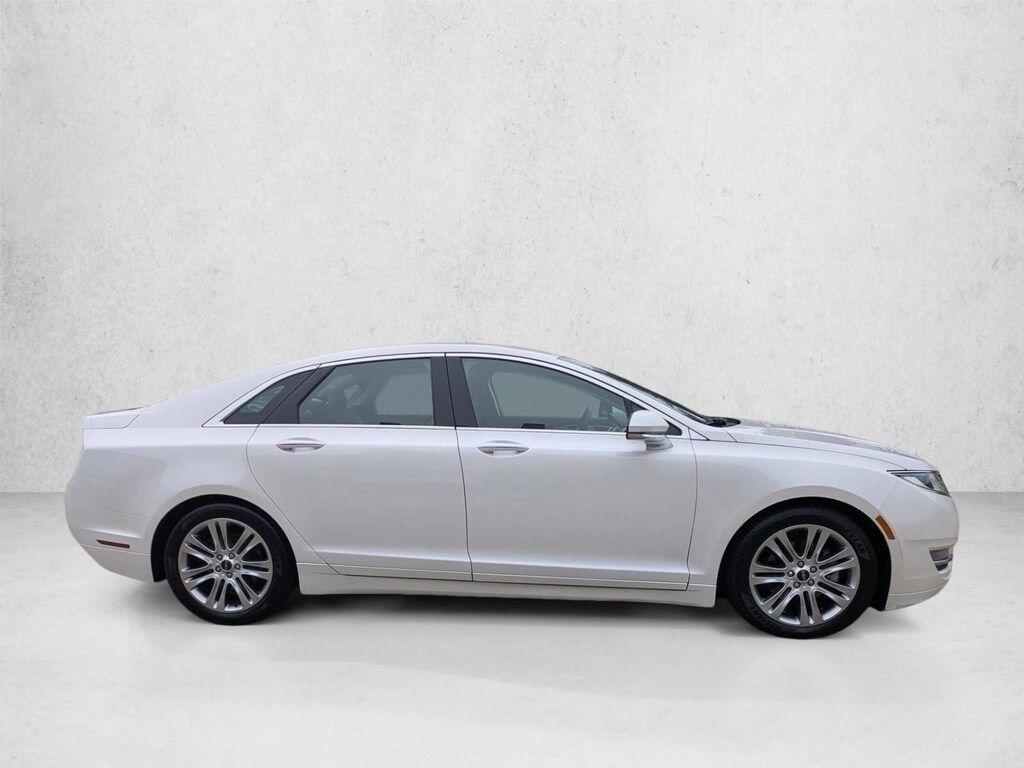 Used 2016 Lincoln MKZ Sedan