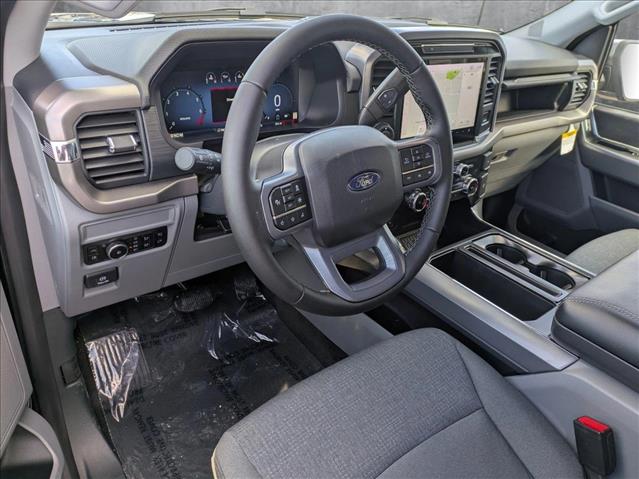 2025 Ford F-150 XLT photo 3