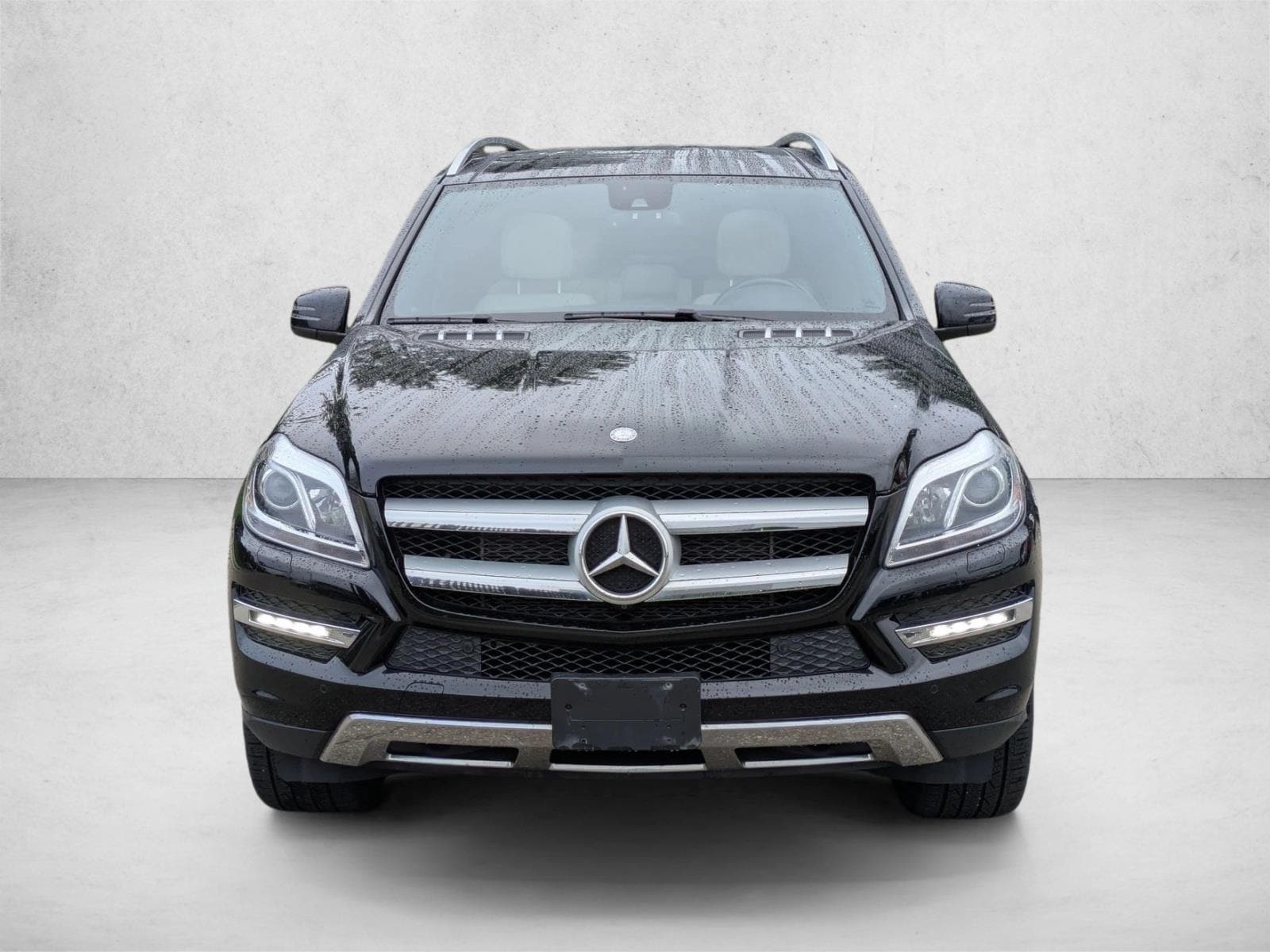 Used 2016 Mercedes-Benz GL-Class GL450 with VIN 4JGDF6EE3GA686929 for sale in North Canton, OH
