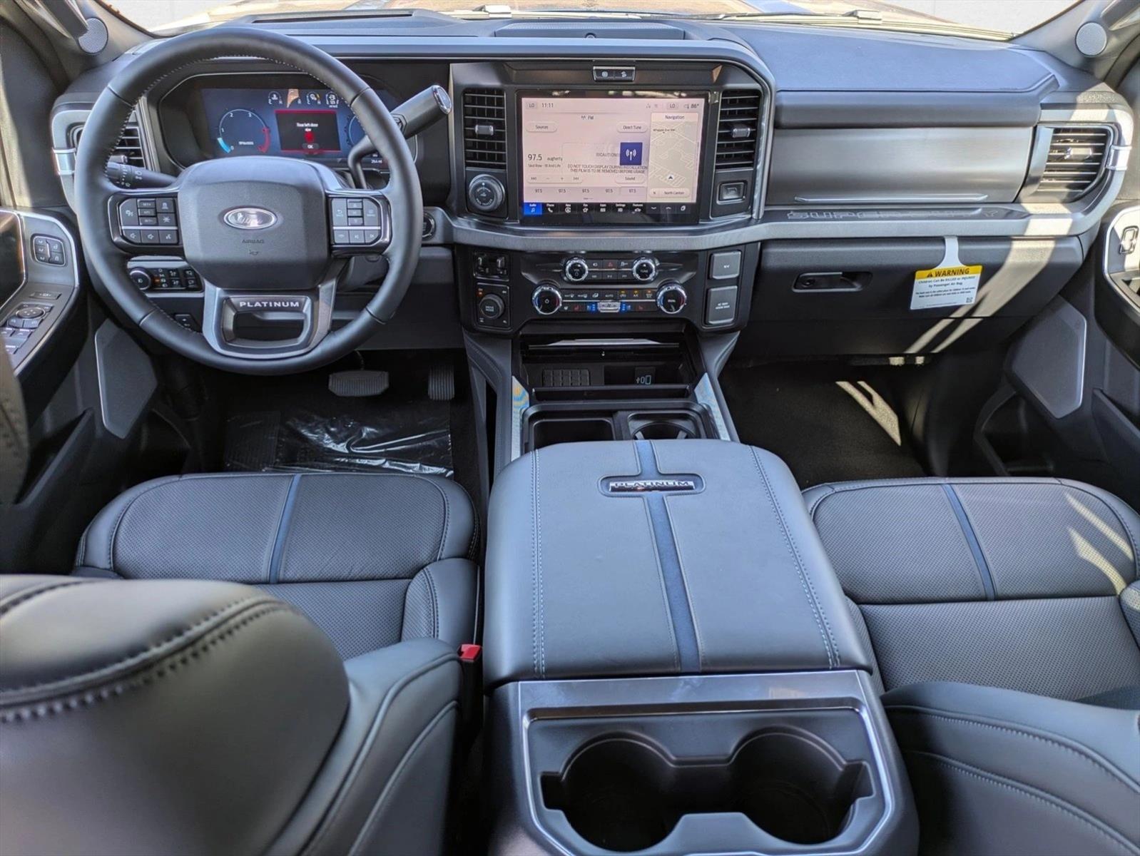 2026 Ford F-250 Super Duty Platinum - Photo 16
