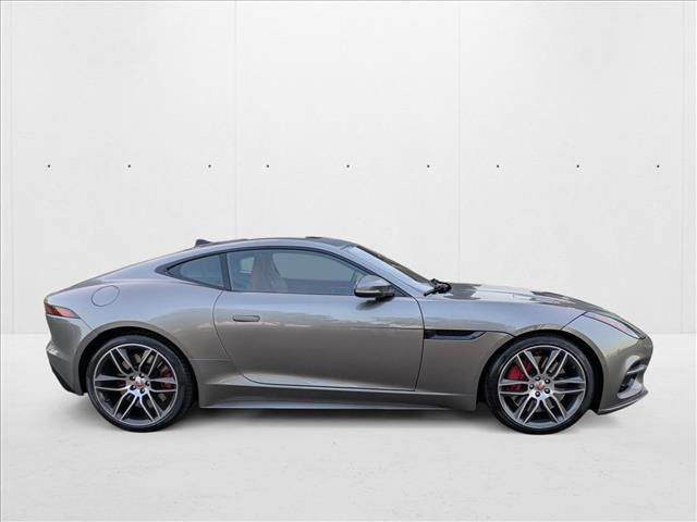 2018 Jaguar F-TYPE R photo 4