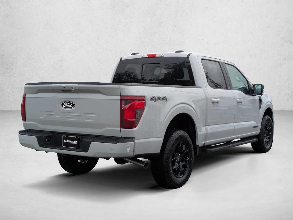 New 2026 Ford F-150 XLT Truck SuperCrew Cab