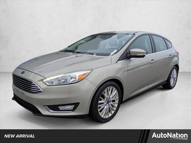 2015 Ford Focus Titanium's photo