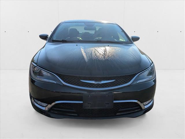 2015 Chrysler 200 C photo 2