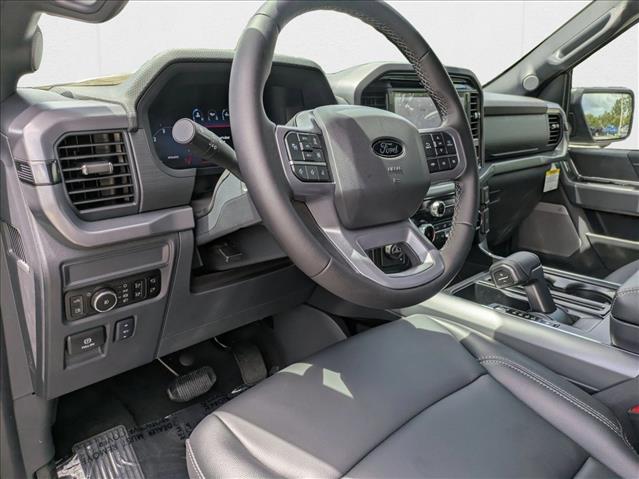 2025 Ford F-150 XLT photo 3