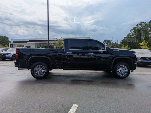 2022 Chevrolet Silverado 2500HD High Country photo 4