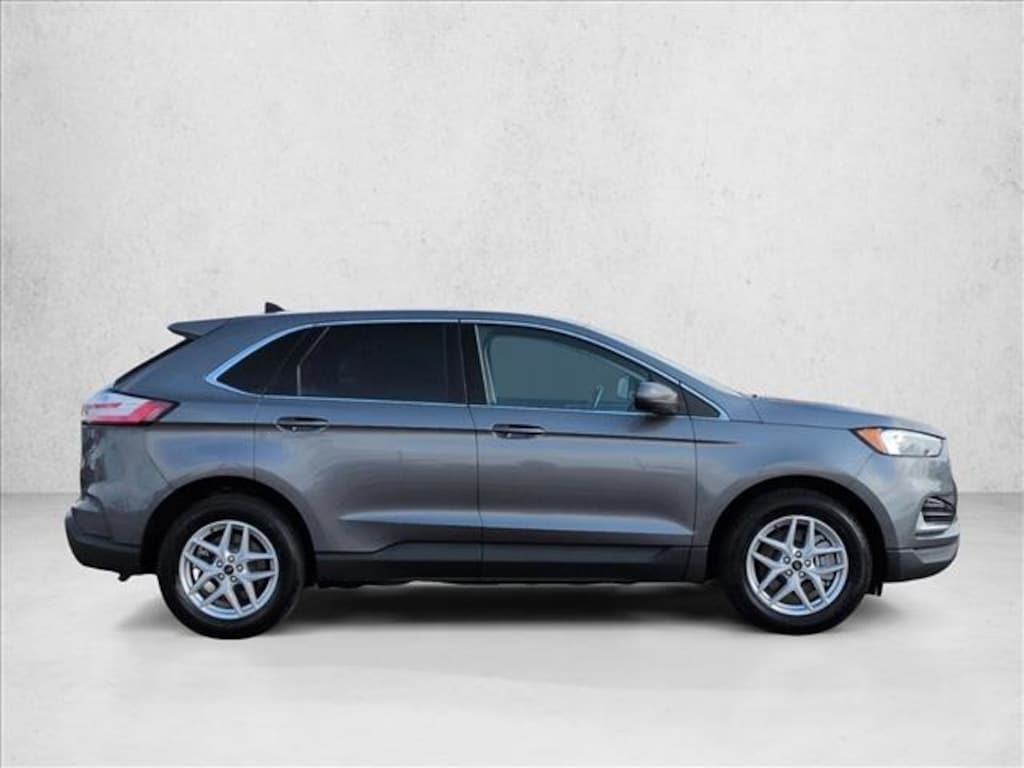 Used 2023 Ford Edge SEL SUV