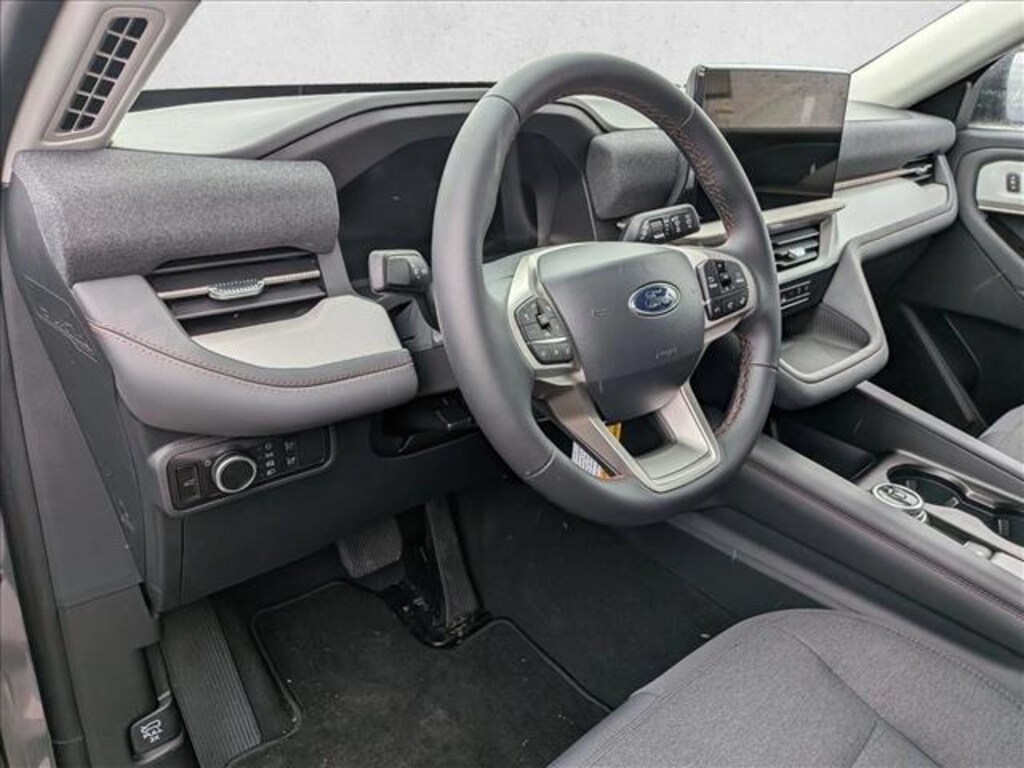 New 2026 Ford Explorer Active w/100A Pkg SUV
