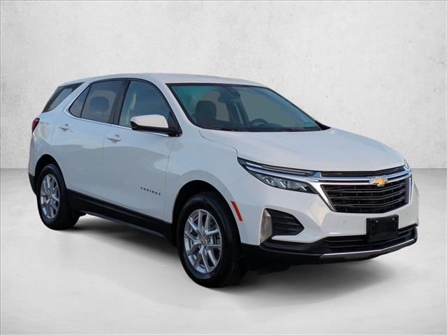 2024 Chevrolet Equinox LT photo 3