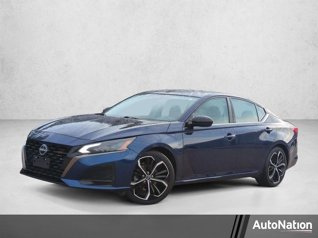 Used 2023 Nissan Altima 2.5 SR Sedan
