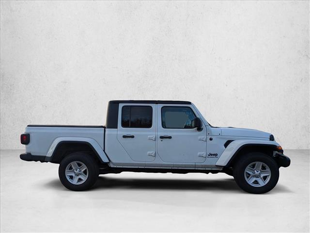 2022 Jeep Gladiator Sport S photo 4