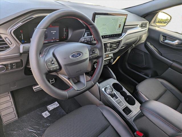 2024 Ford Escape ST-Line photo 3