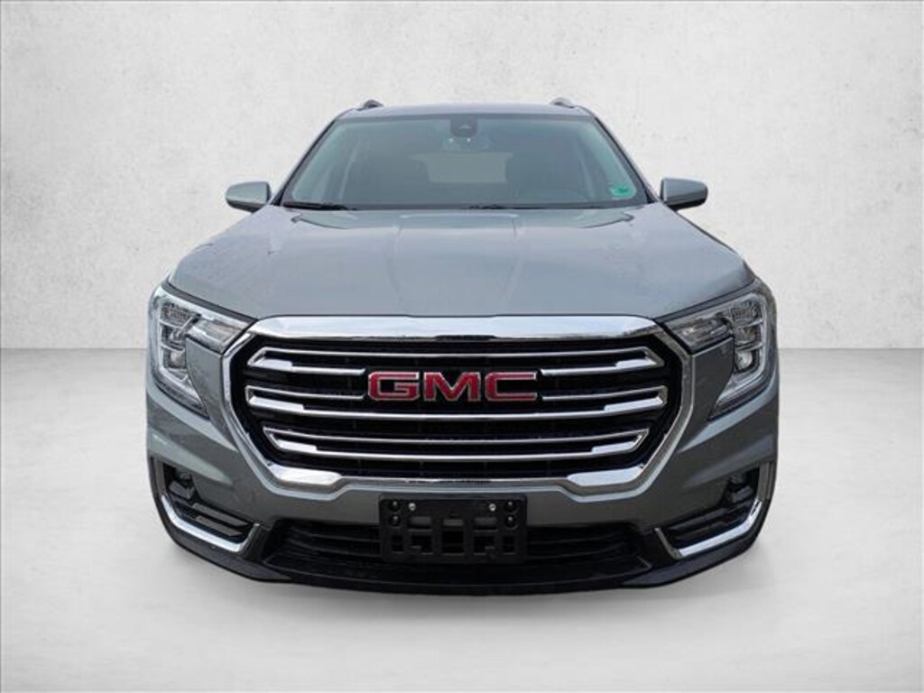 Used 2024 GMC Terrain SLT SUV