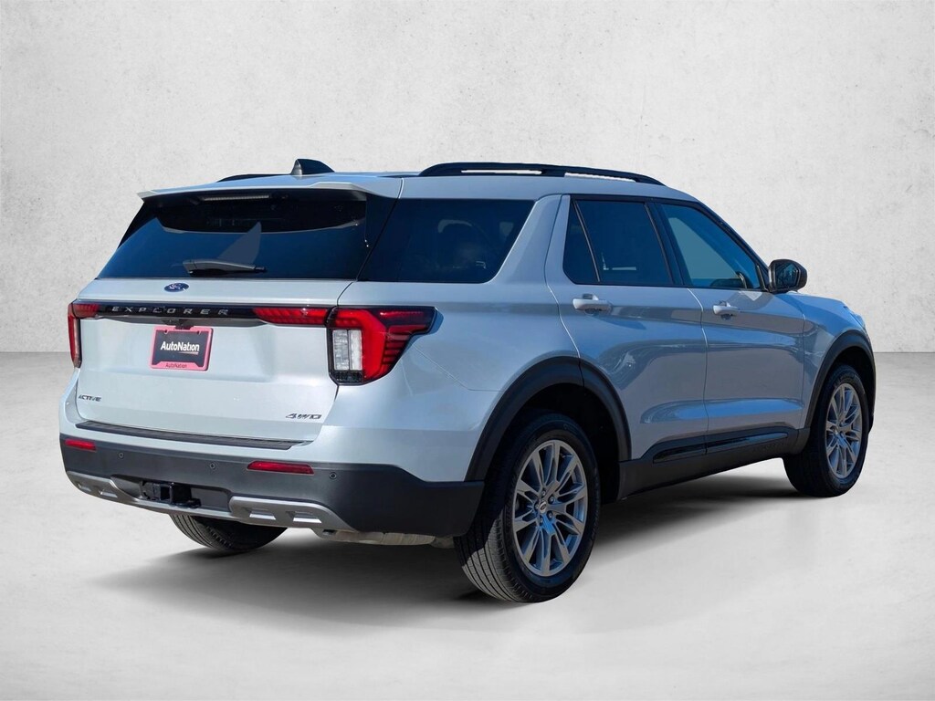 New 2026 Ford Explorer Active w/200A Pkg SUV
