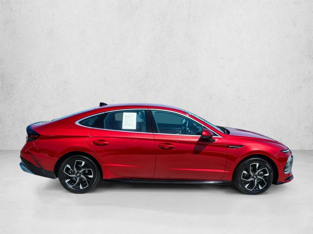 Used 2025 Hyundai Sonata SEL Sedan