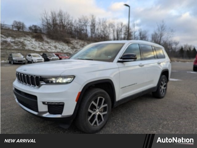 2023 Jeep Grand Cherokee L Limited's photo