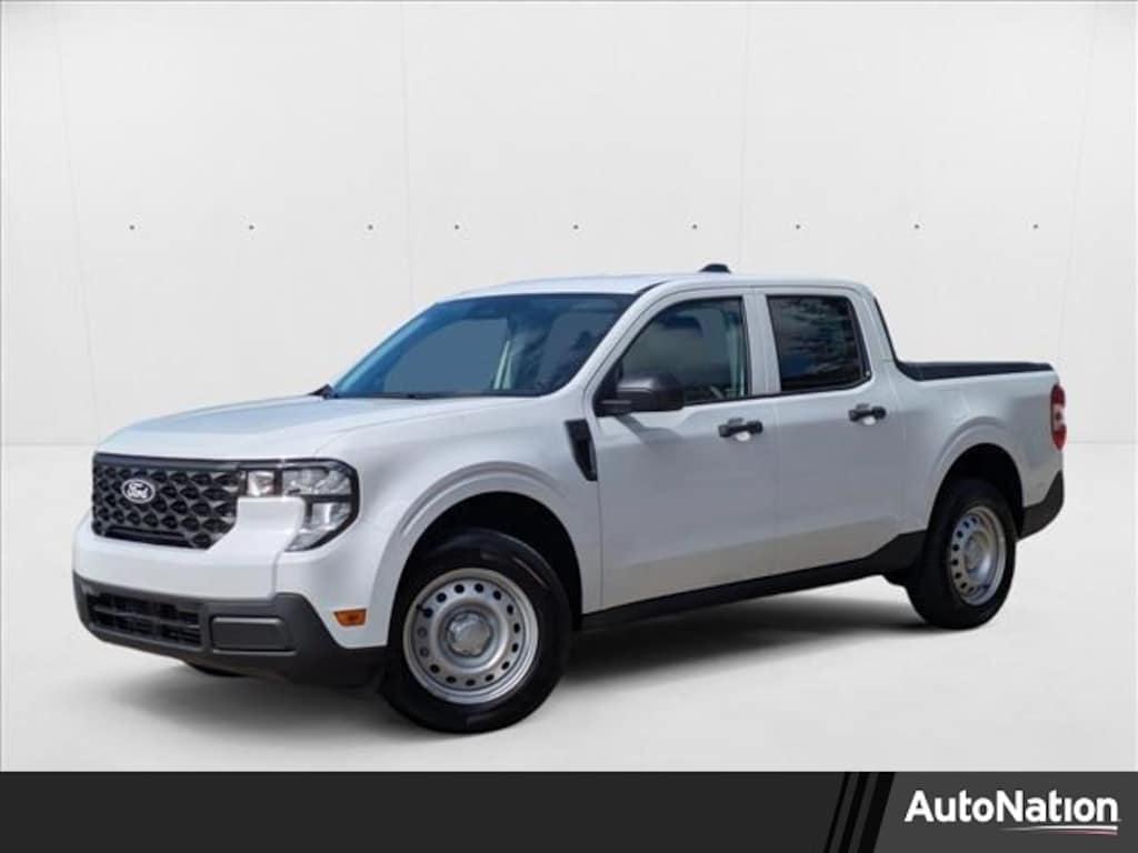 New 2025 Ford Maverick XL Truck SuperCrew