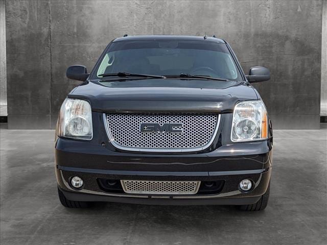 Used 2013 GMC Yukon XL Denali with VIN 1GKS2MEF3DR249325 for sale in Canton, OH