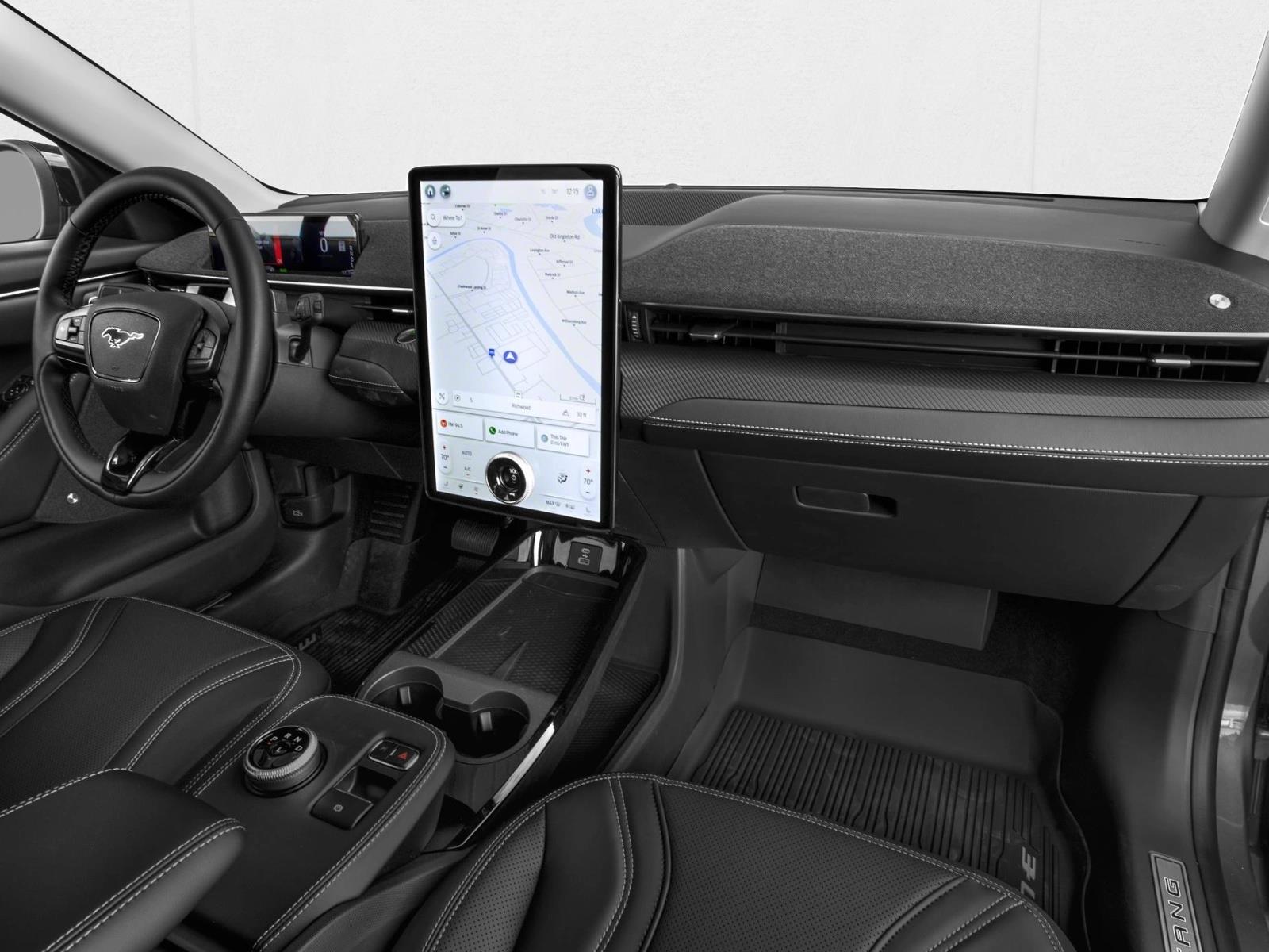 2025 Ford Mustang Mach-E Premium - Photo 11