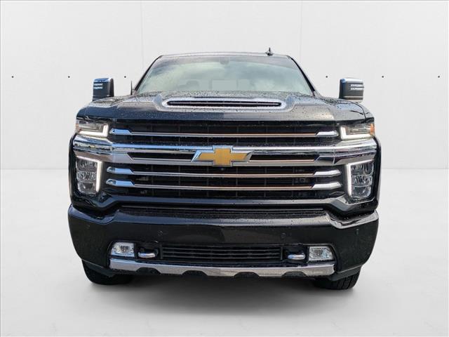 2022 Chevrolet Silverado 2500HD High Country photo 2