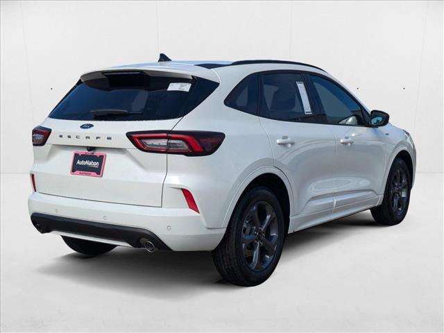 2024 Ford Escape ST-Line photo 2