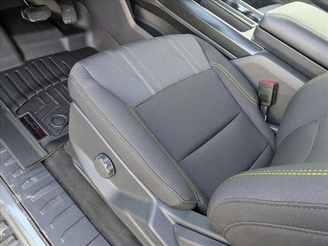 2025 Ford F-150 STX photo 4
