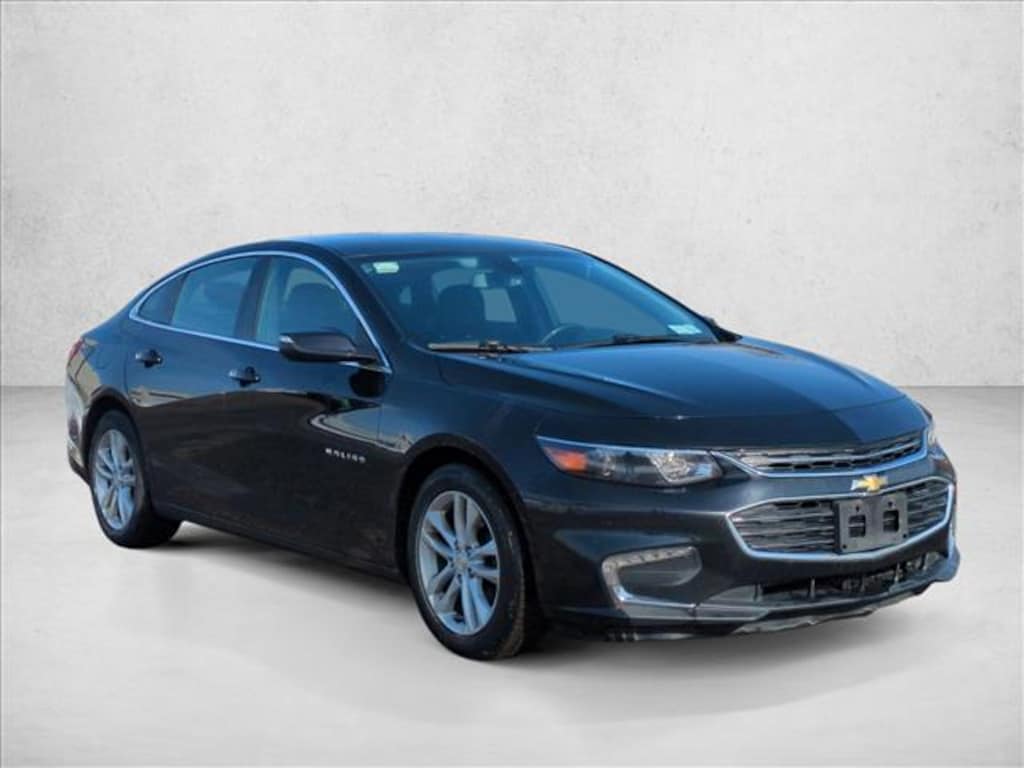 Used 2017 Chevrolet Malibu LT Sedan