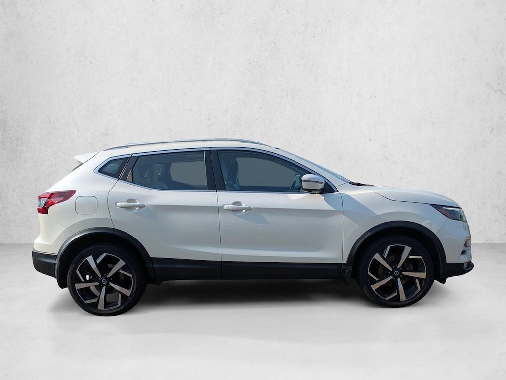 Used 2020 Nissan Rogue Sport SL SUV