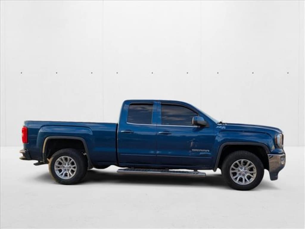 Used 2018 GMC Sierra 1500 SLE Truck Double Cab