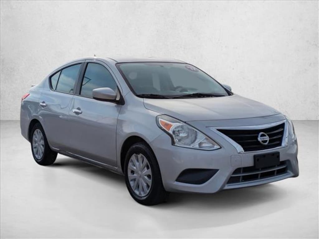 Used 2017 Nissan Versa SV Sedan