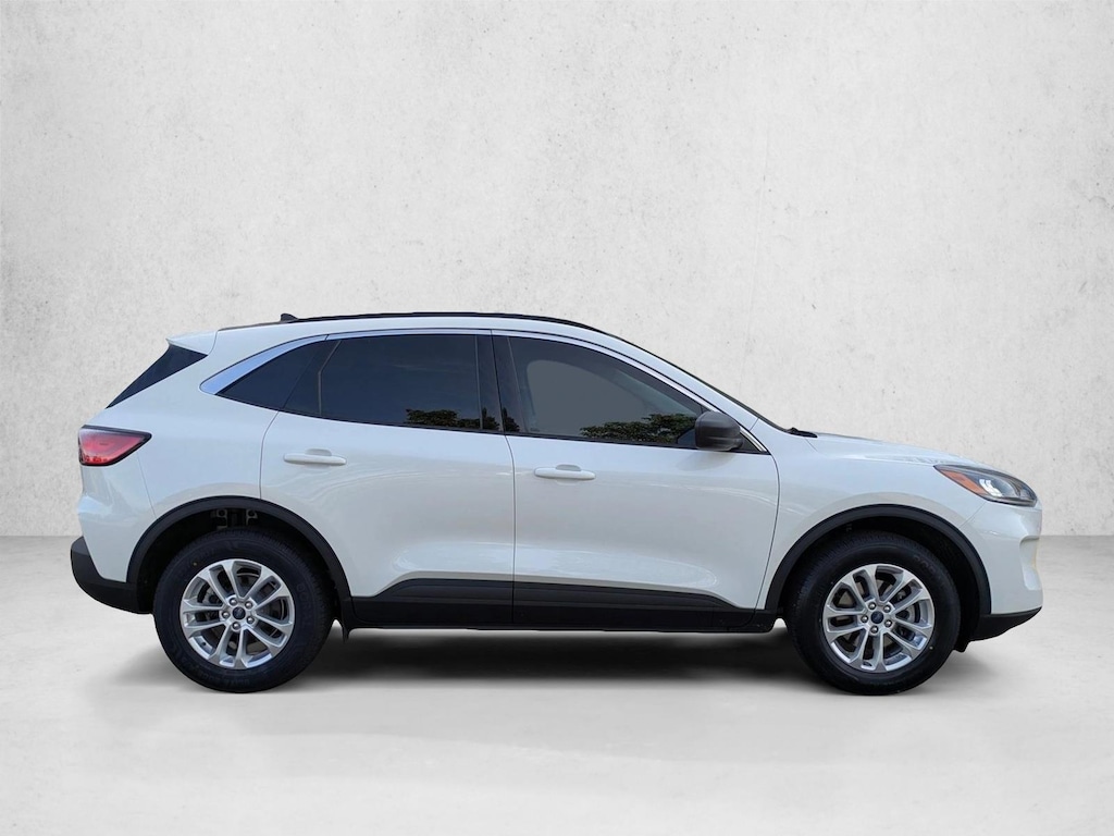 Used 2022 Ford Escape SE SUV