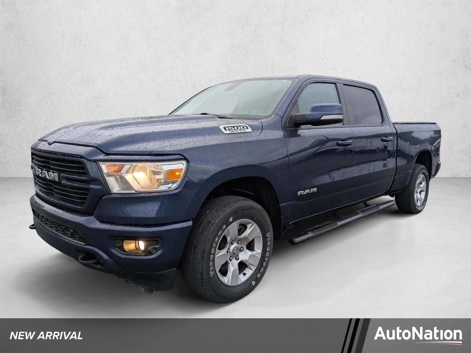 2020 RAM 1500 Big Horn/Lone Star 4x4 Crew Cab 6'4's photo