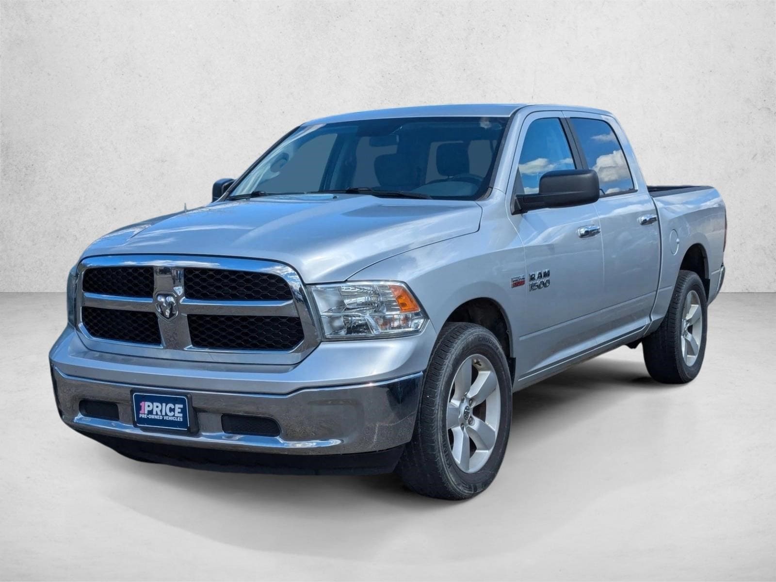 2017 RAM Ram 1500 SLT