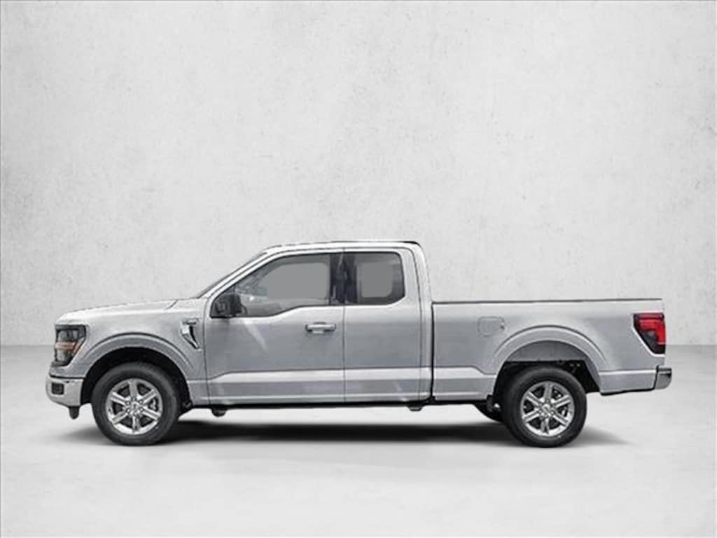 New 2025 Ford F-150 XLT Truck SuperCrew Cab