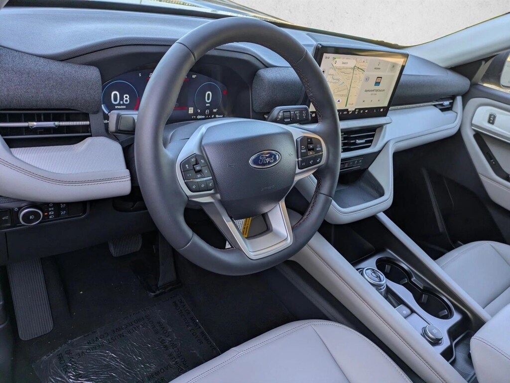 New 2026 Ford Explorer Active w/200A Pkg SUV