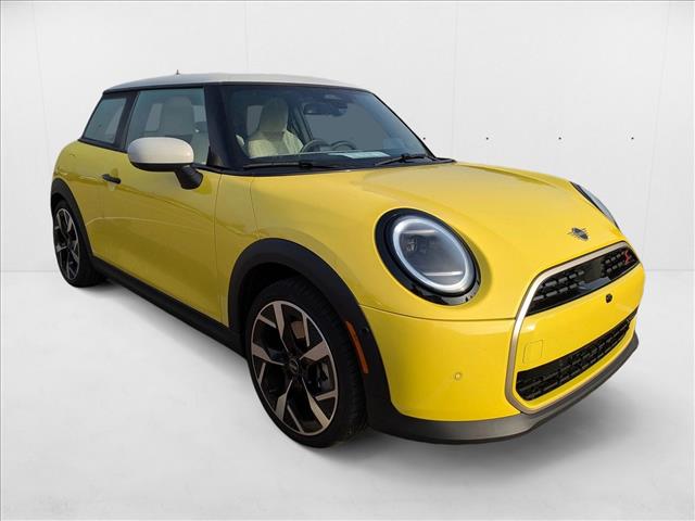 2025 Mini Cooper 2 Door Hardtop S photo 3