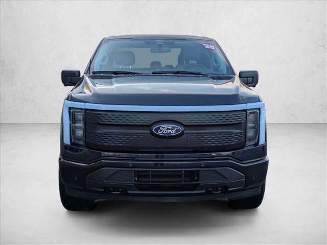 Used 2025 Ford F-150 Lightning Flash with VIN 1FT6W3LUXSWG07032 for sale in North Canton, OH