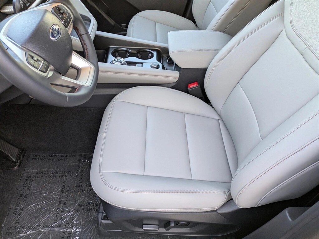 New 2026 Ford Explorer Active w/200A Pkg SUV