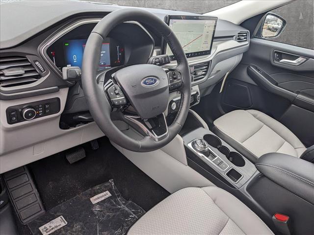 2024 Ford Escape photo 3