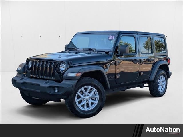 2023 Jeep Wrangler 4-Door Sport S's photo