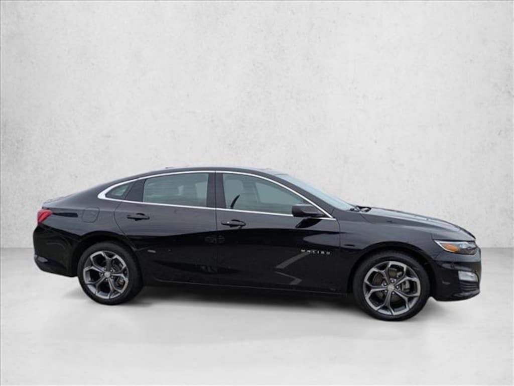 Used 2024 Chevrolet Malibu LT Sedan