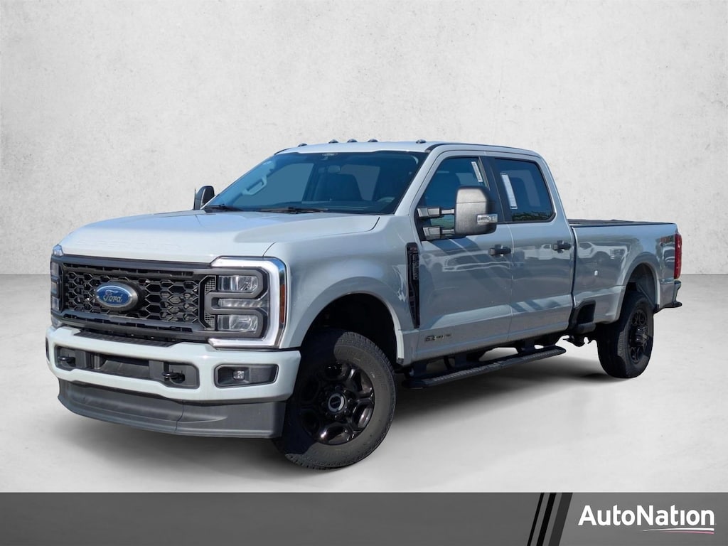 New 2026 Ford F-350 XL Truck Crew Cab