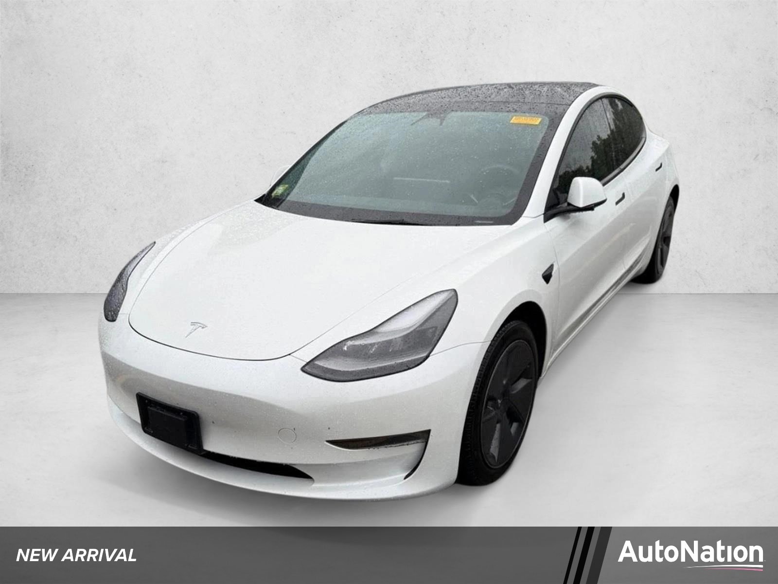 2023 Tesla Model 3 -'s photo