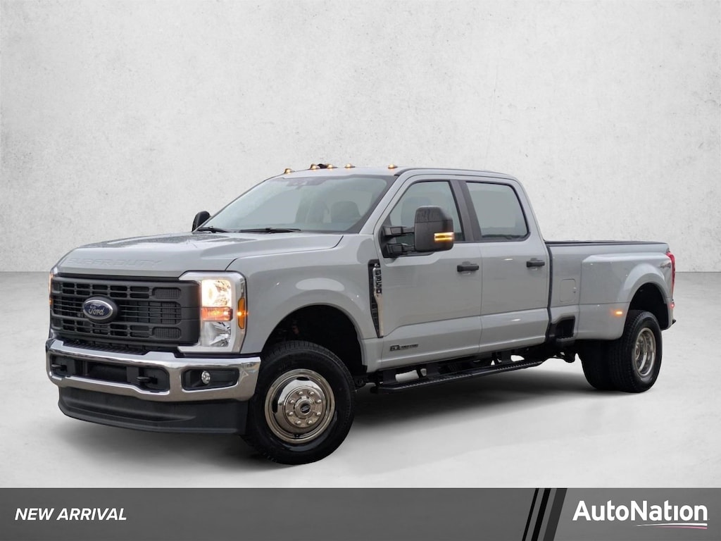 New 2026 Ford F-350 XL Truck Crew Cab