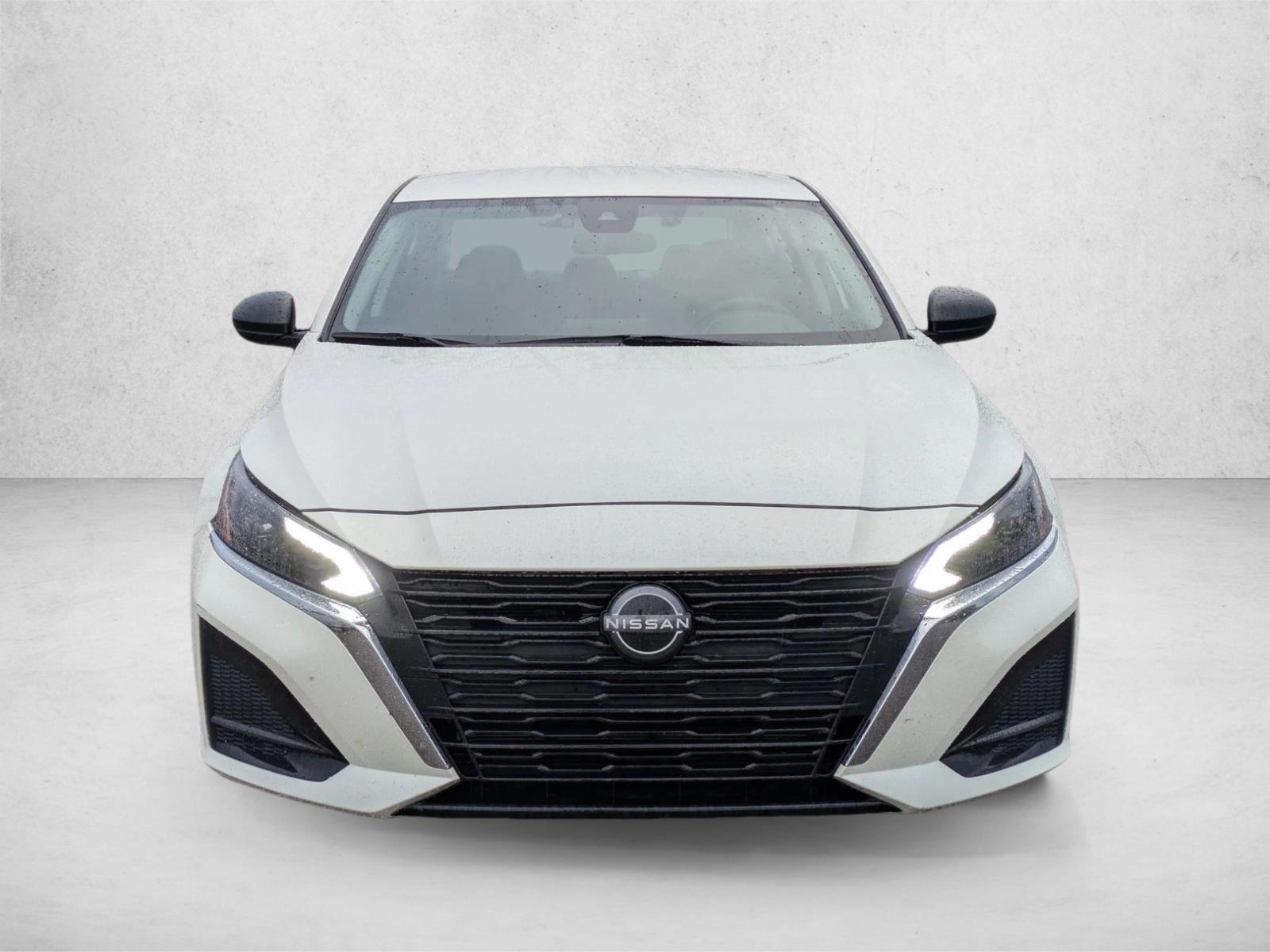 Certified 2024 Nissan Altima 2.5 SV Sedan