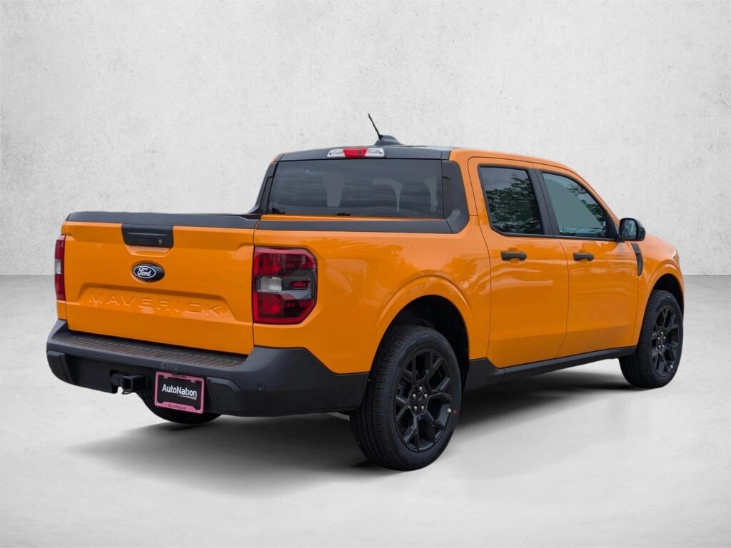 New 2026 Ford Maverick XLT Truck SuperCrew