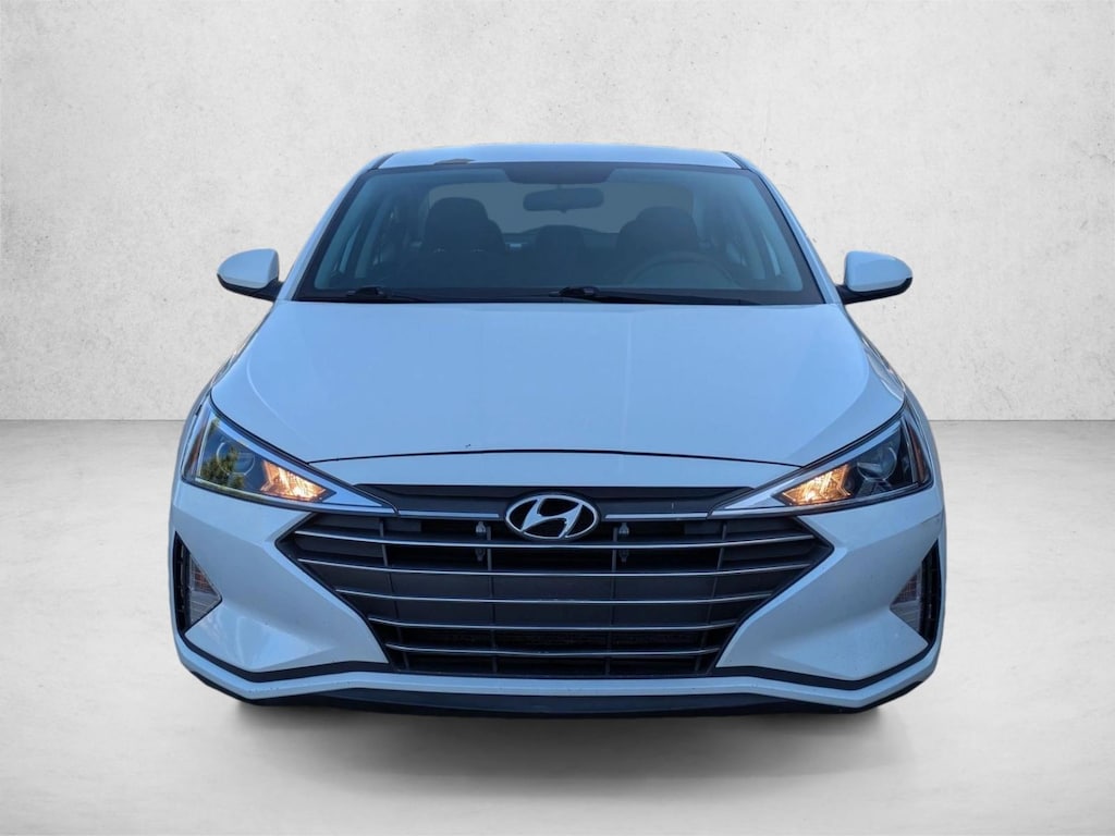 Used 2019 Hyundai Elantra SE Sedan