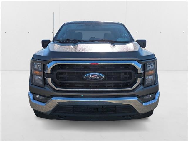 2023 Ford F-150 XLT photo 2