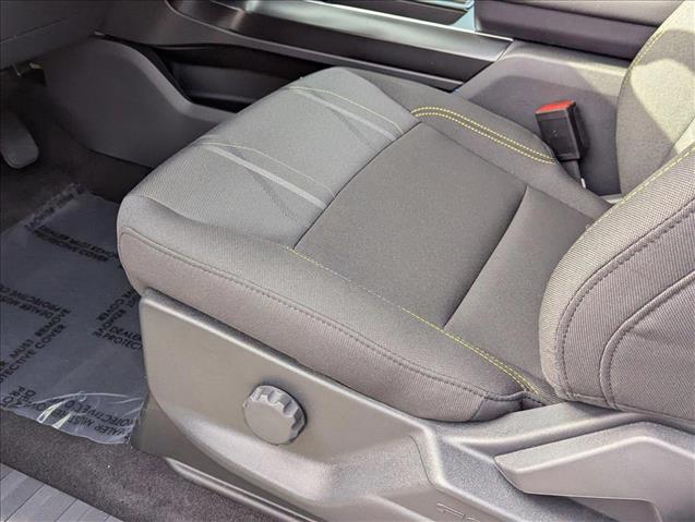 2025 Ford F-150 STX photo 4
